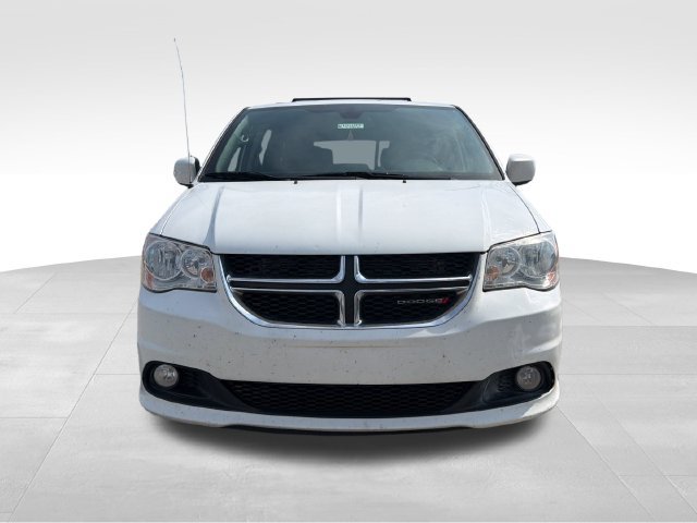Used 2019 Dodge Grand Caravan SXT FWD image 2