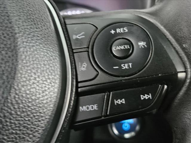 Used 2022 Toyota RAV4 SE image 12