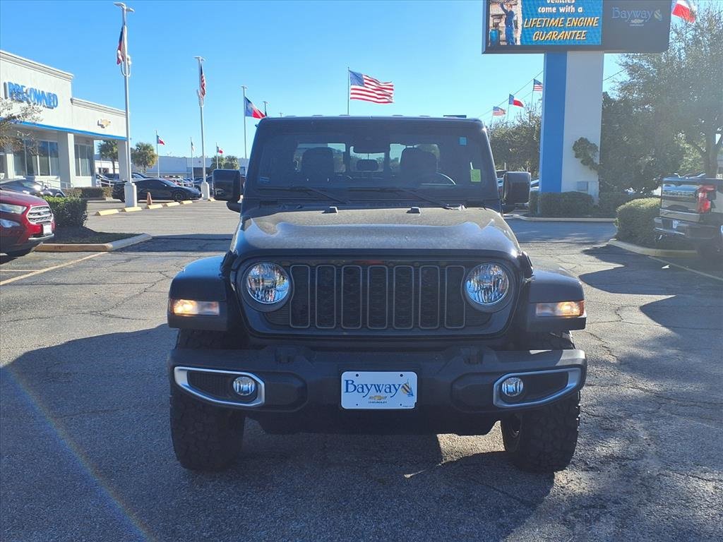 Used 2024 Jeep Gladiator Sport image 19
