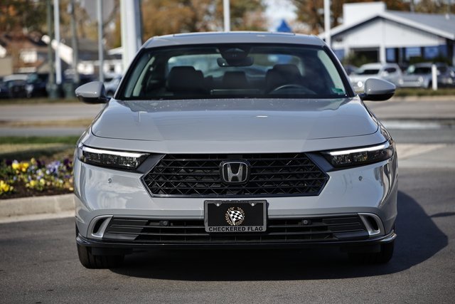 Used 2025 Honda Accord Touring image 14