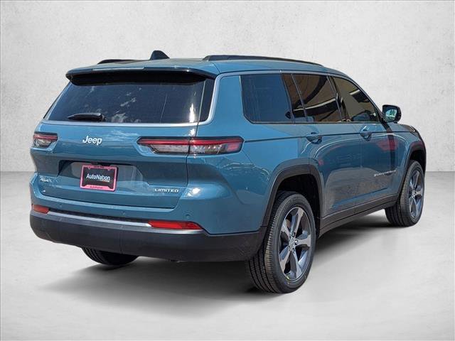 New 2026 Jeep Grand Cherokee Limited w/ Trailer Tow Package AWD/4WD image 2