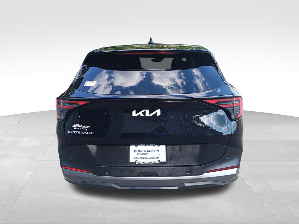 Used 2026 Kia Sportage EX FWD image 5