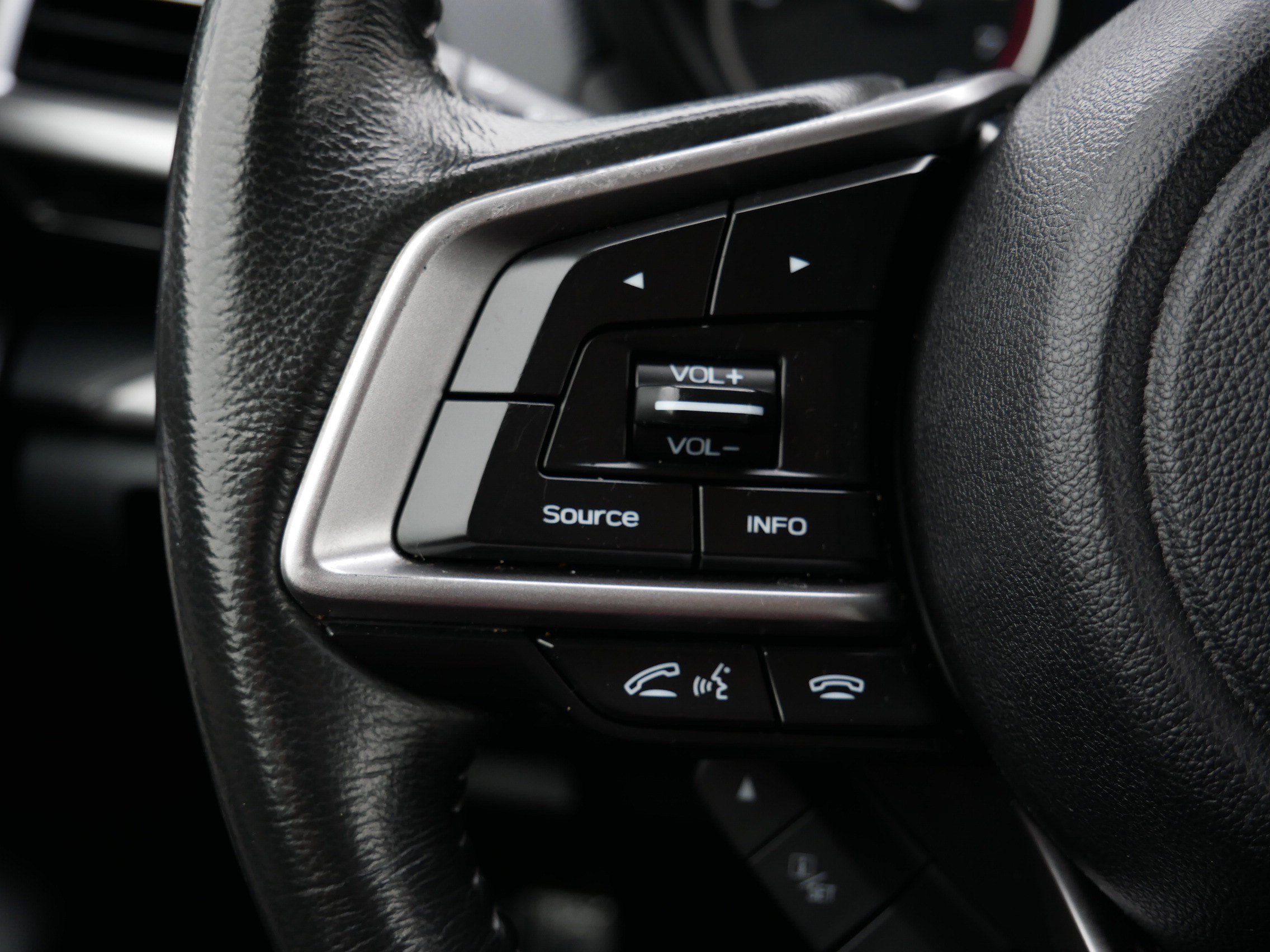Used 2019 Subaru Forester Premium AWD/4WD image 28