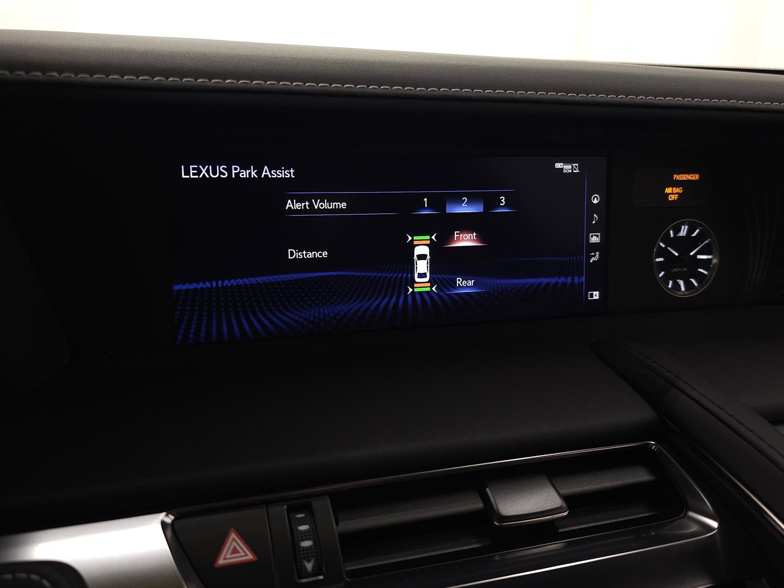 Used 2018 Lexus LC 500 Coupe w/ Touring Package RWD image 27