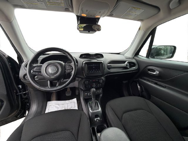 Used 2019 Jeep Renegade Altitude w/ Quick Order Package 2XM AWD/4WD image 20