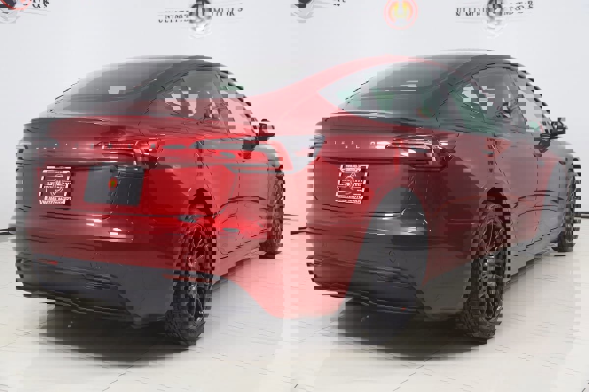 Used 2024 Tesla Model 3 Standard Range image 3