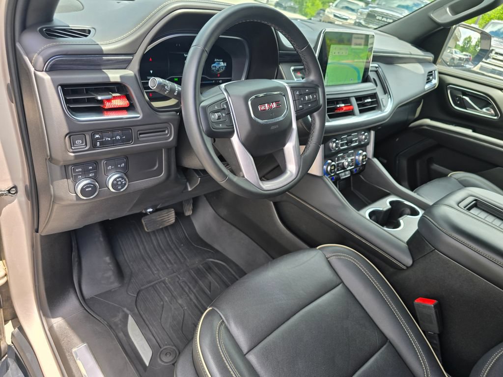 Used 2023 GMC Yukon SLT AWD/4WD image 28