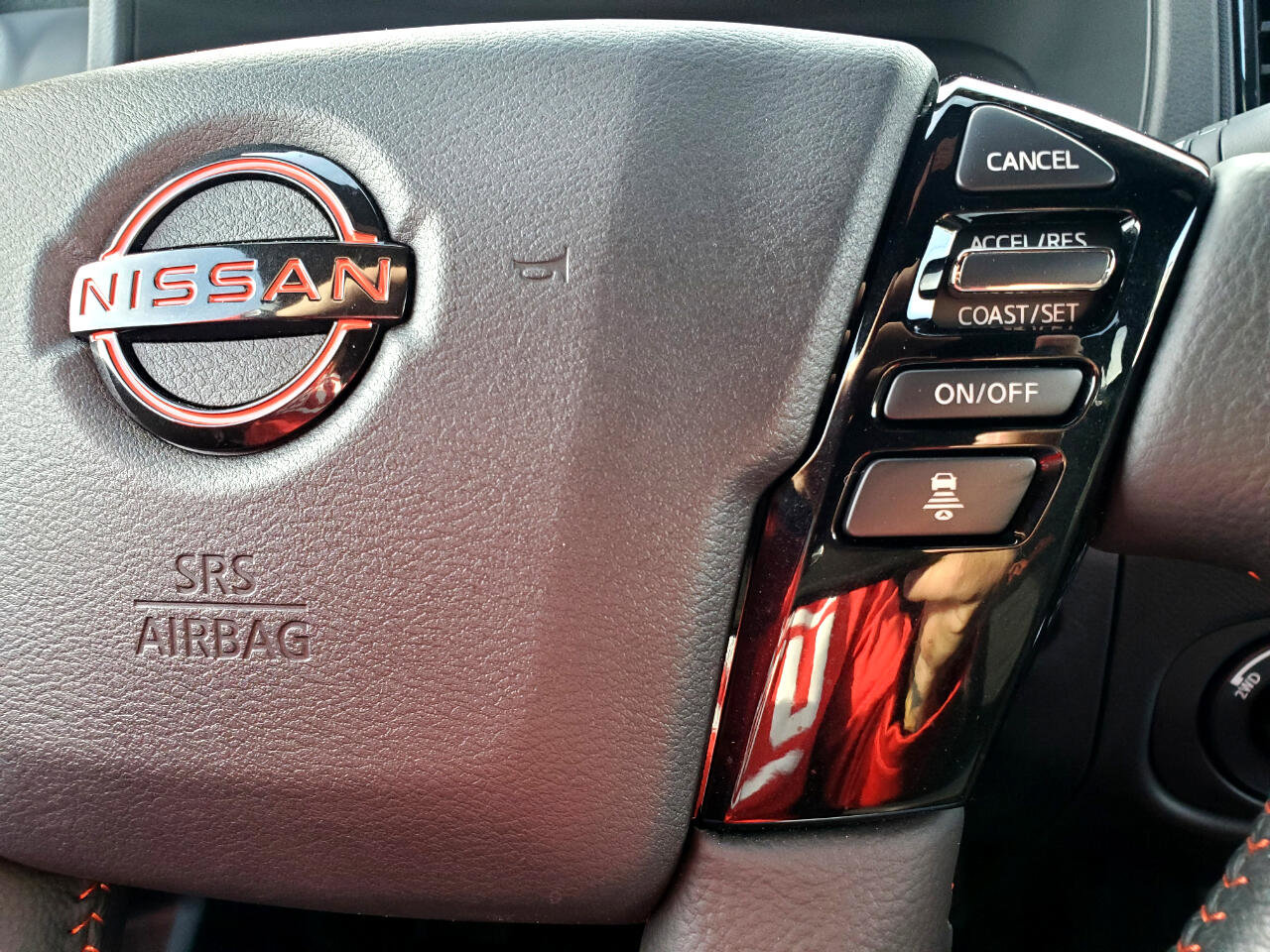 Used 2022 Nissan Frontier PRO-4X image 22