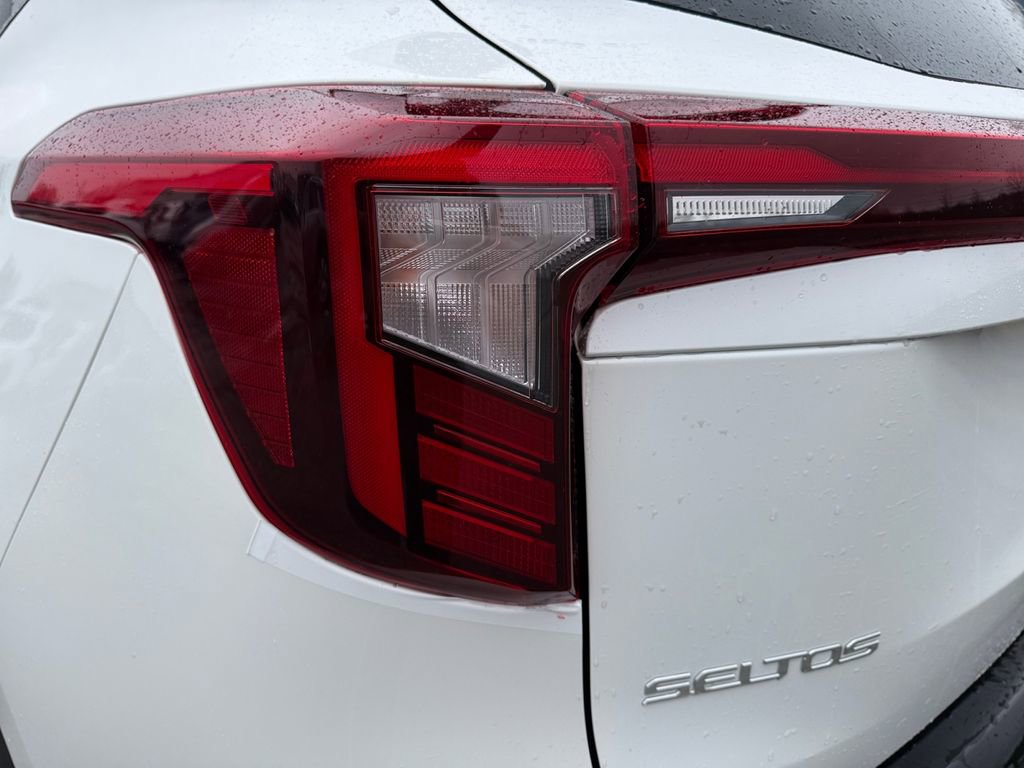 New 2026 Kia Seltos S AWD/4WD image 21