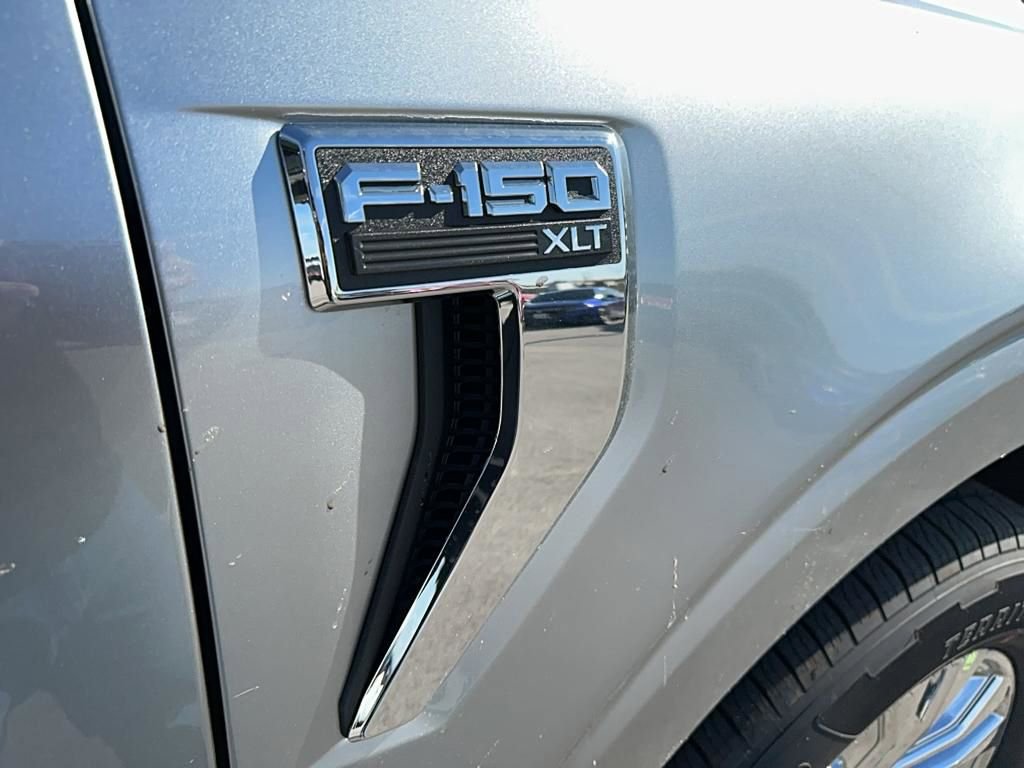 New 2025 Ford F150 XLT w/ Equipment Group 302A MID image 42