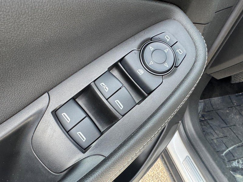 Certified 2023 Buick Encore GX Essence w/ Experience Buick Package image 17