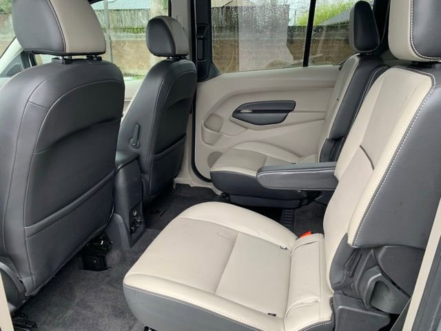 Used 2016 Ford Transit Connect Titanium image 13