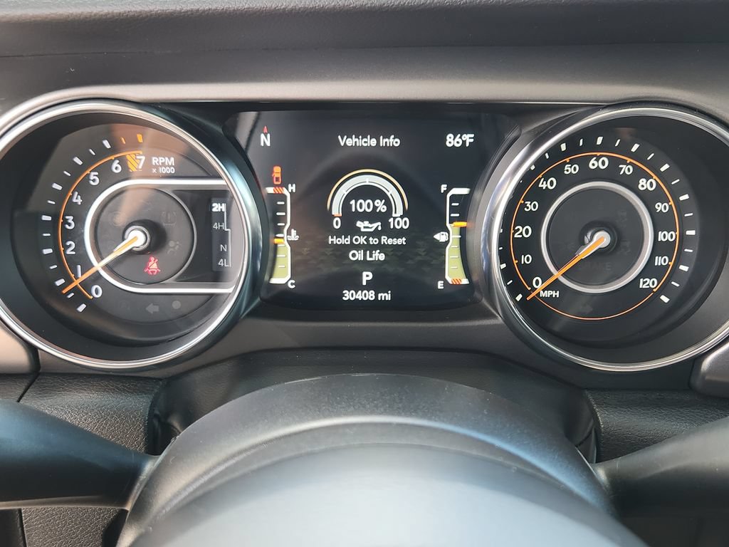 Used 2023 Jeep Gladiator Sport AWD/4WD image 7