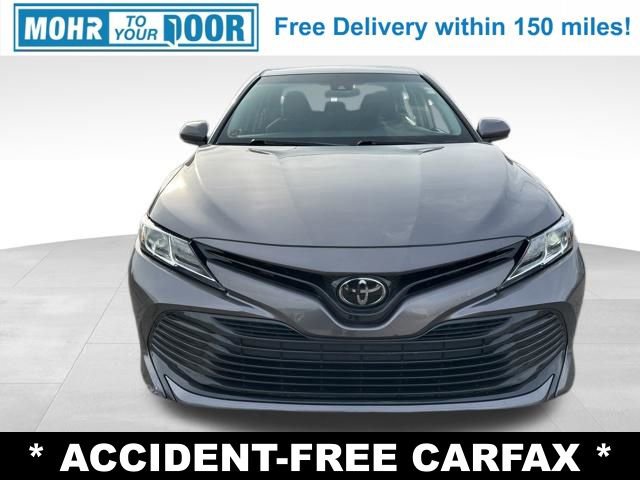 Used 2018 Toyota Camry LE image 10