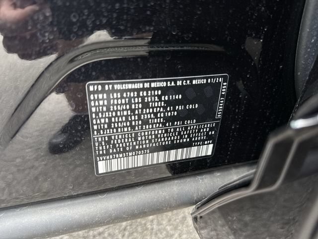 New 2026 Volkswagen Tiguan SE R-Line FWD image 33