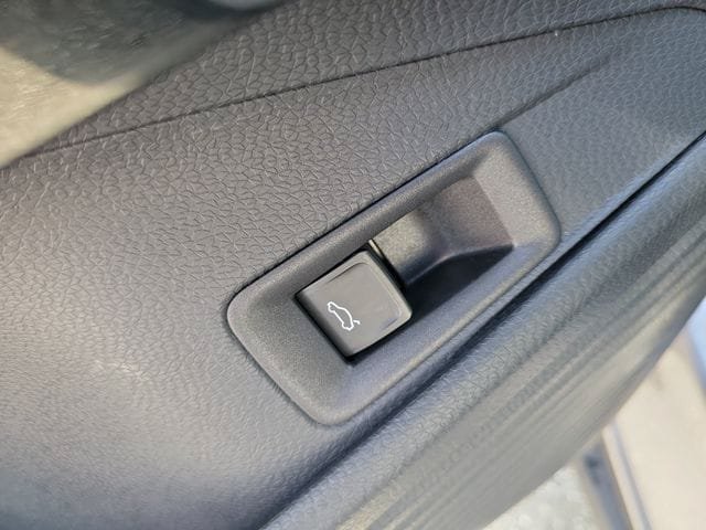Certified 2023 Volkswagen ID.4 Pro S RWD image 14