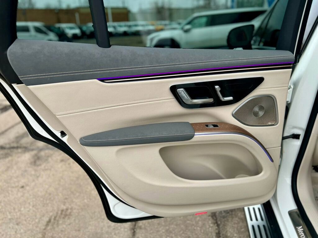 Used 2023 Mercedes-Benz EQS 450+ SUV image 14