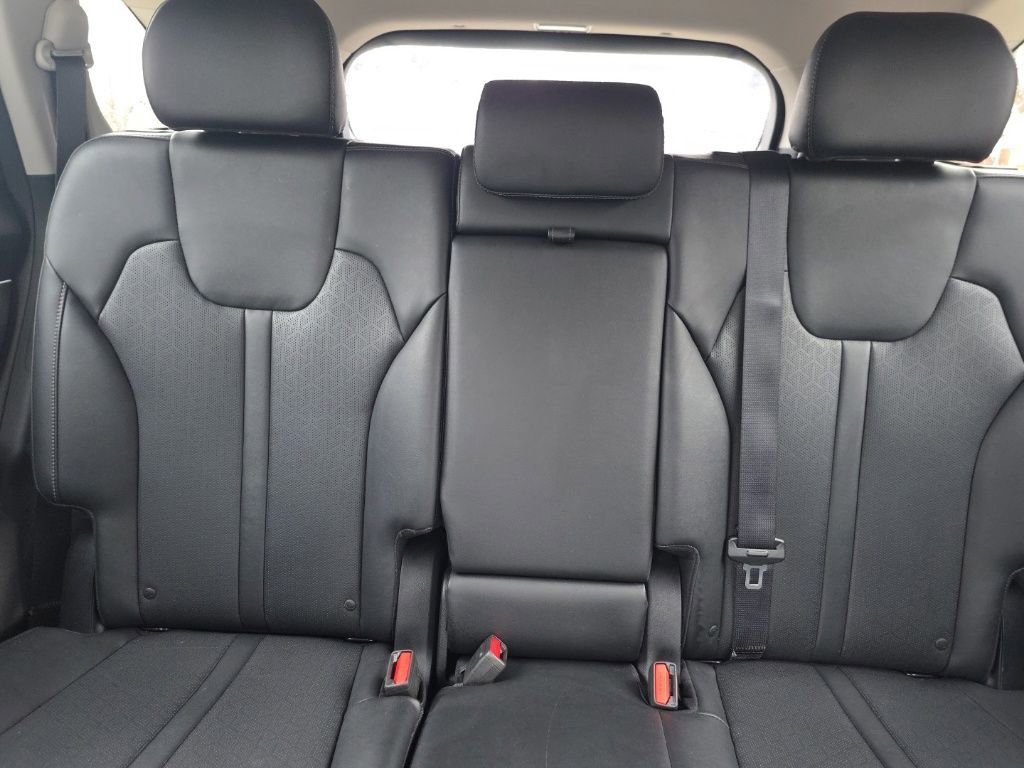 Used 2022 Kia Sorento S image 23