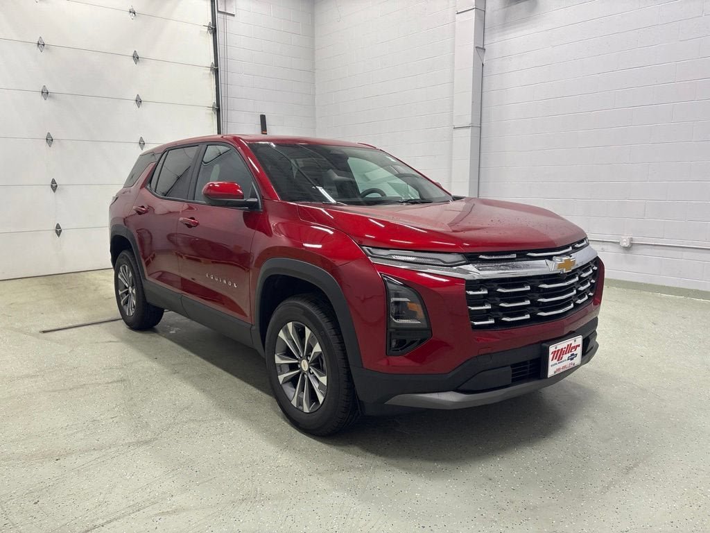 New 2027 Chevrolet Equinox LT w/ Safety and Technology Package AWD/4WD image 2