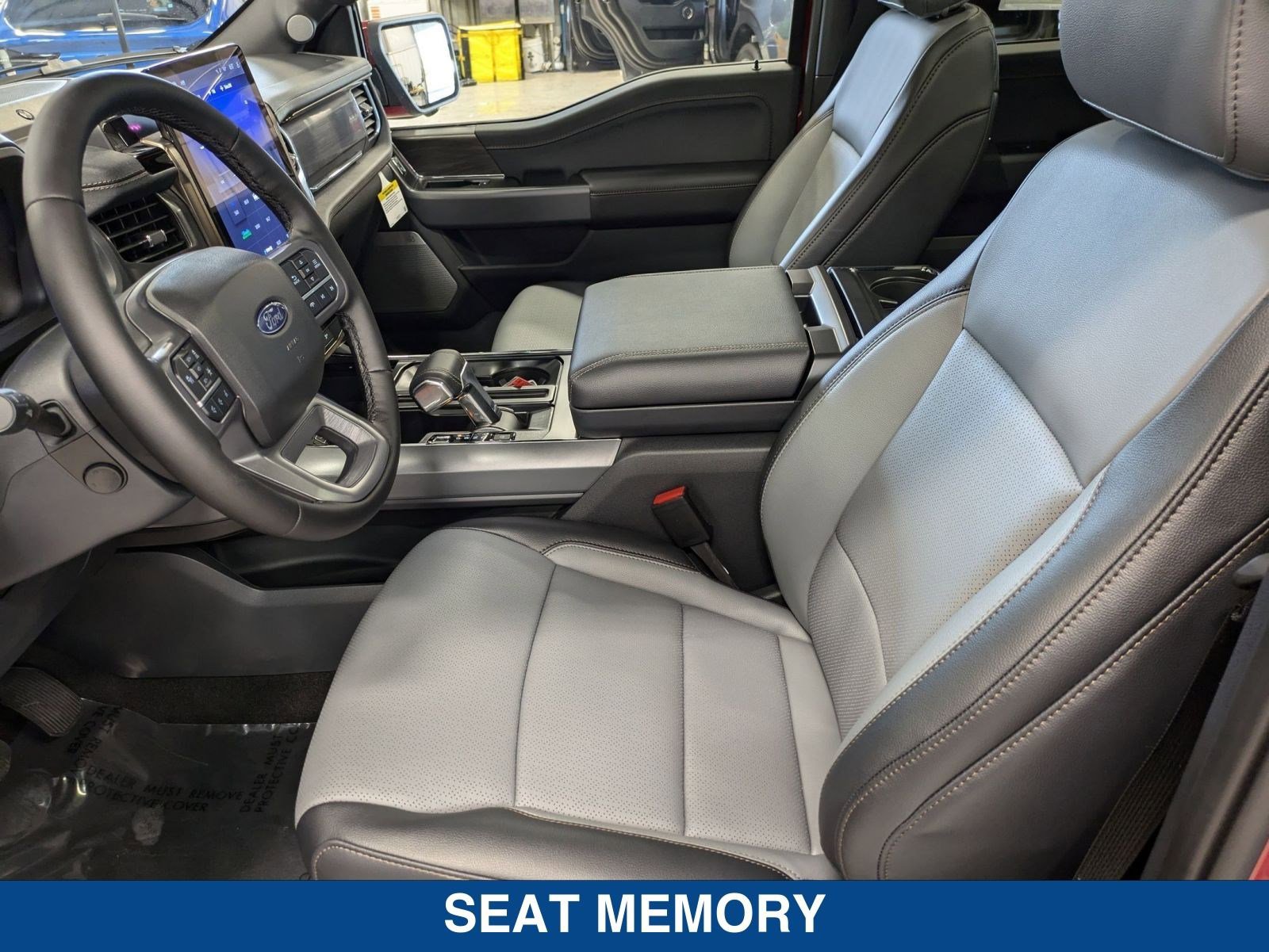 New 2025 Ford F150 Lightning Lariat w/ Max Trailer Tow Package image 28