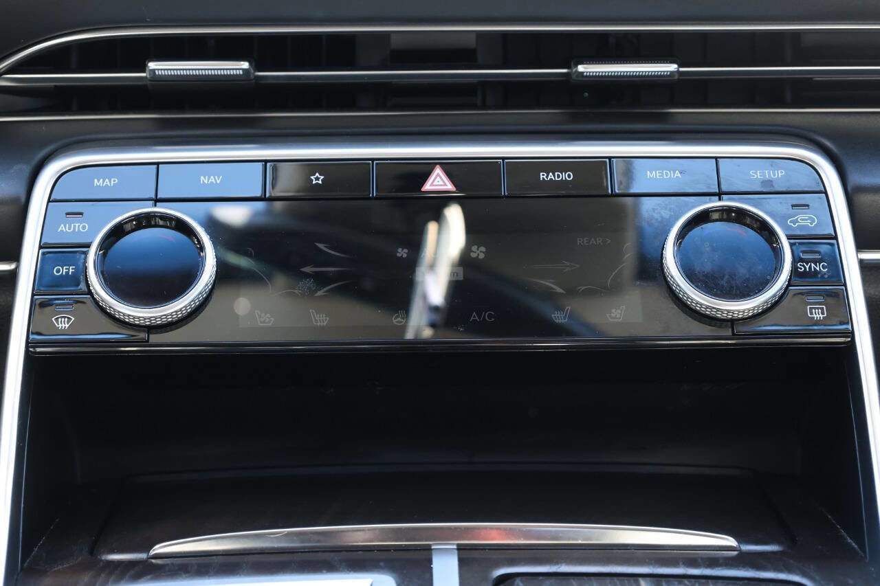 Used 2023 Genesis GV80 2.5T w/ Prestige Package image 21