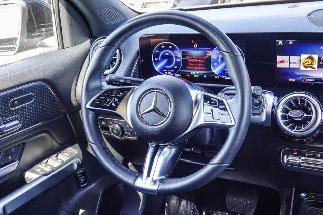 Used 2024 Mercedes-Benz EQB 350 4MATIC SUV w/ Winter Package image 21