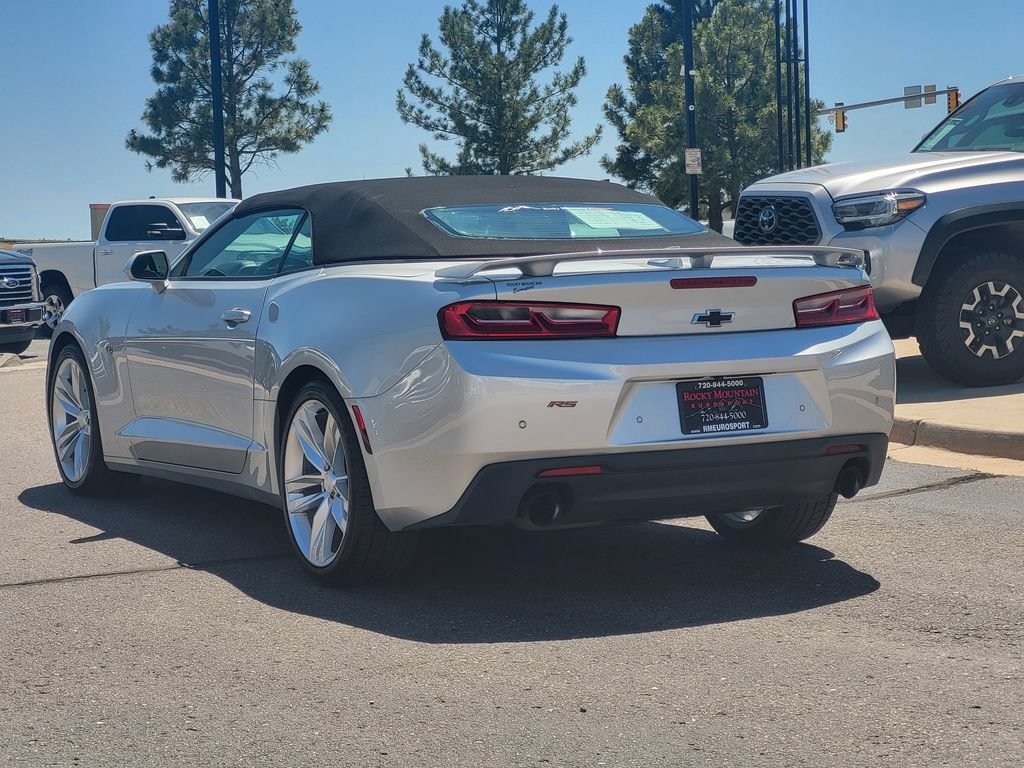 Used 2016 Chevrolet Camaro LT RWD image 6
