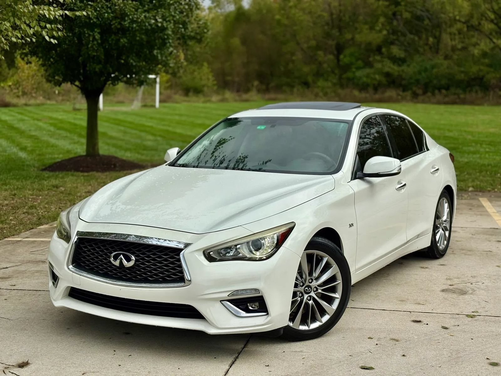 Used 2018 INFINITI Q50 Luxe RWD image 13