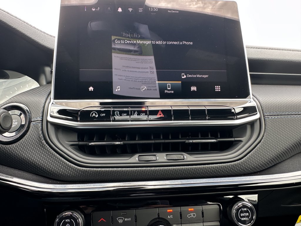New 2026 Jeep Compass Latitude AWD/4WD image 26