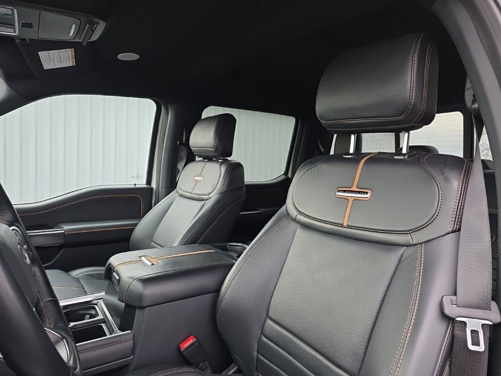 Used 2023 Ford F250 Platinum image 16