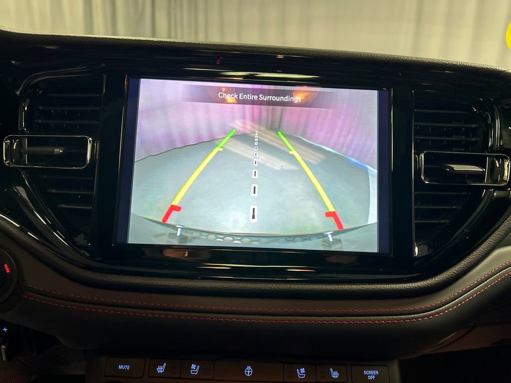 Used 2025 Dodge Durango GT image 18