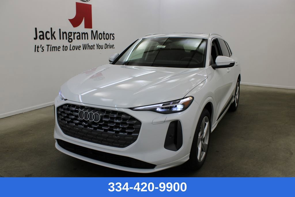 New 2025 Audi Q5 Prestige