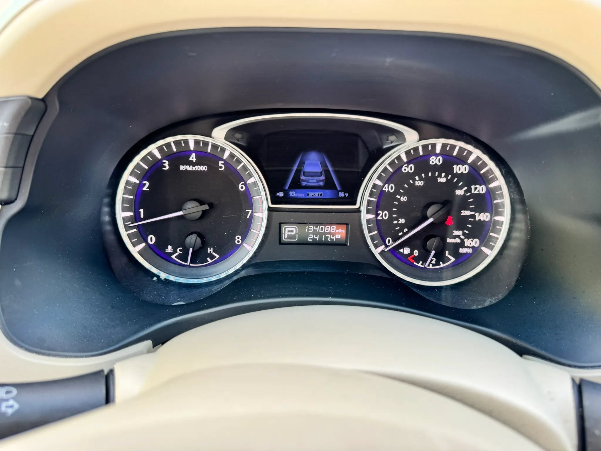 Used 2013 INFINITI JX35 AWD w/ Premium Pkg image 28