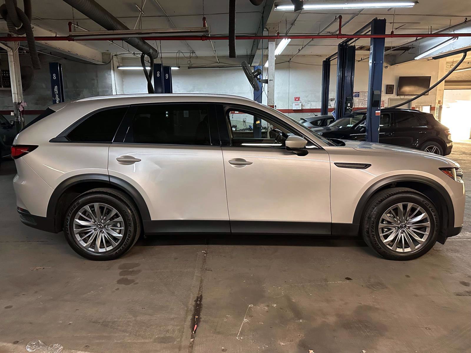 Used 2024 MAZDA CX-90 3.3 Turbo w/ Preferred Package image 6