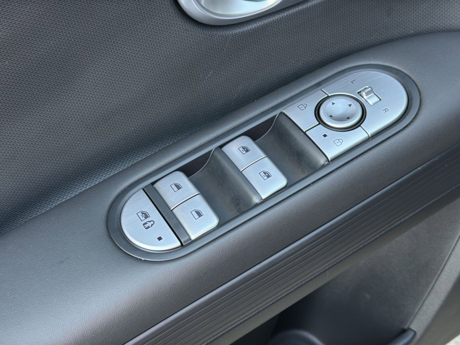 Certified 2024 Hyundai Ioniq 5 SEL RWD image 15