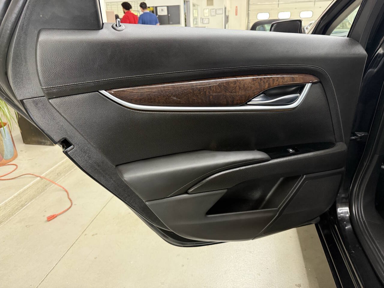Used 2015 Cadillac XTS Luxury AWD/4WD image 12
