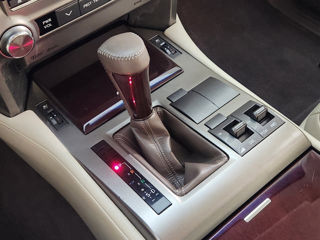 Used 2019 Lexus GX 460 Premium w/ Premium Package image 20