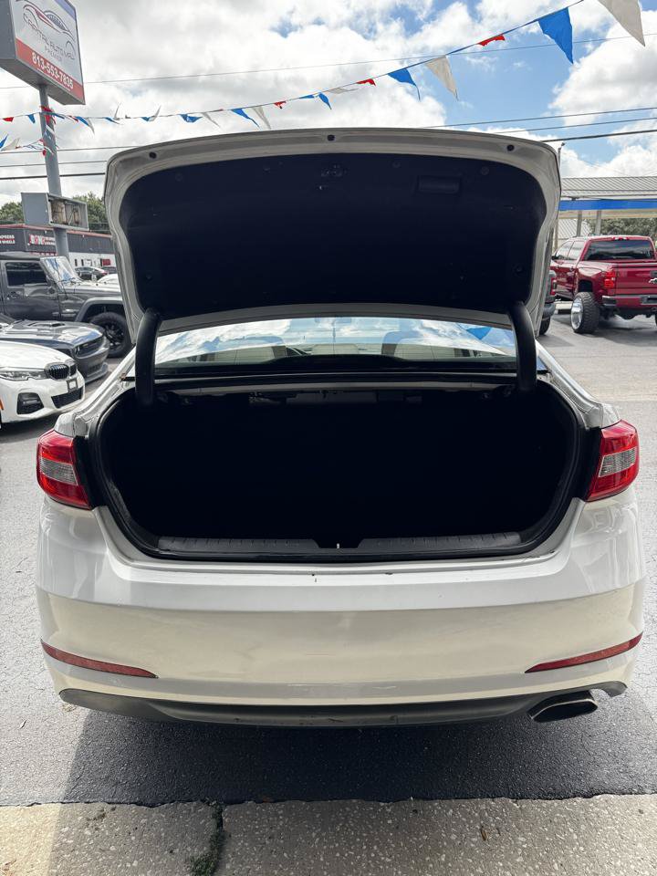 Used 2015 Hyundai Sonata SE FWD image 5