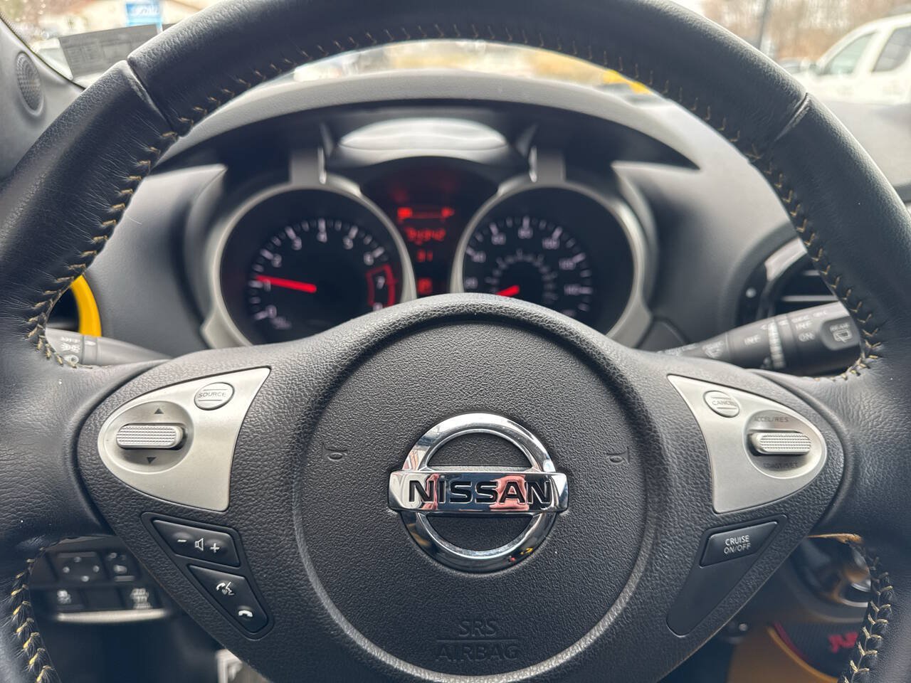 Used 2016 Nissan Juke SV AWD/4WD image 36