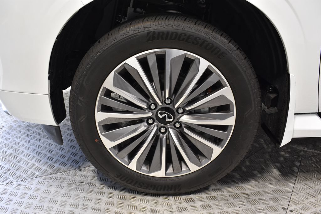 New 2026 INFINITI QX80 Luxe w/ Cargo Package AWD/4WD image 10