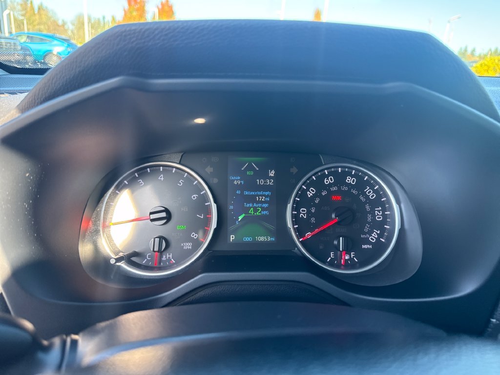 Used 2019 Toyota RAV4 LE w/ All Weather Liner Package AWD/4WD image 21