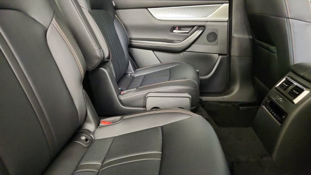 New 2026 MAZDA CX-90 Plug-In Hybrid w/Premium Sport AWD/4WD image 34