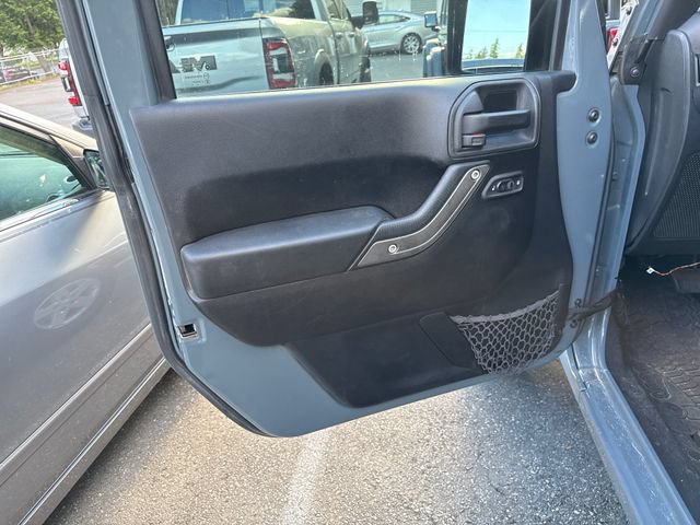 Used 2015 Jeep Wrangler Sport w/ Quick Order Package 24S AWD/4WD image 14