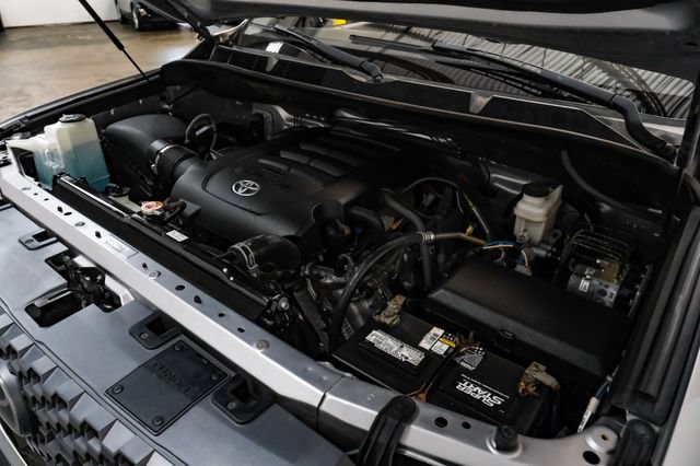 Used 2019 Toyota Tundra SR5 w/ SR5 Upgrade Package AWD/4WD image 42