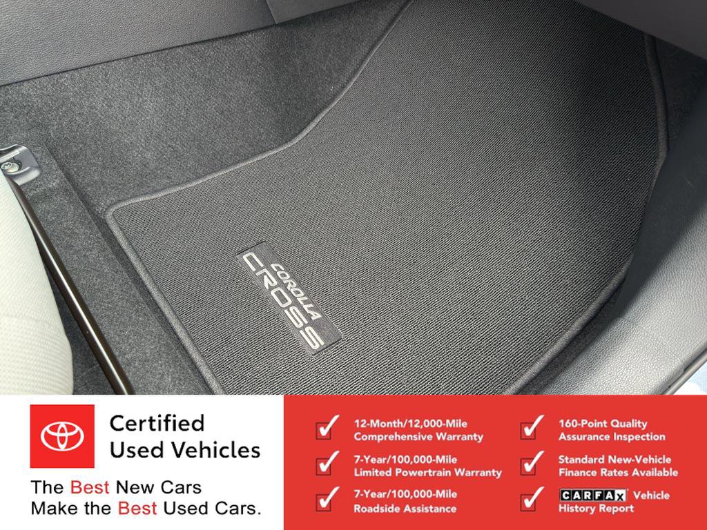 Certified 2026 Toyota Corolla Cross LE FWD image 18