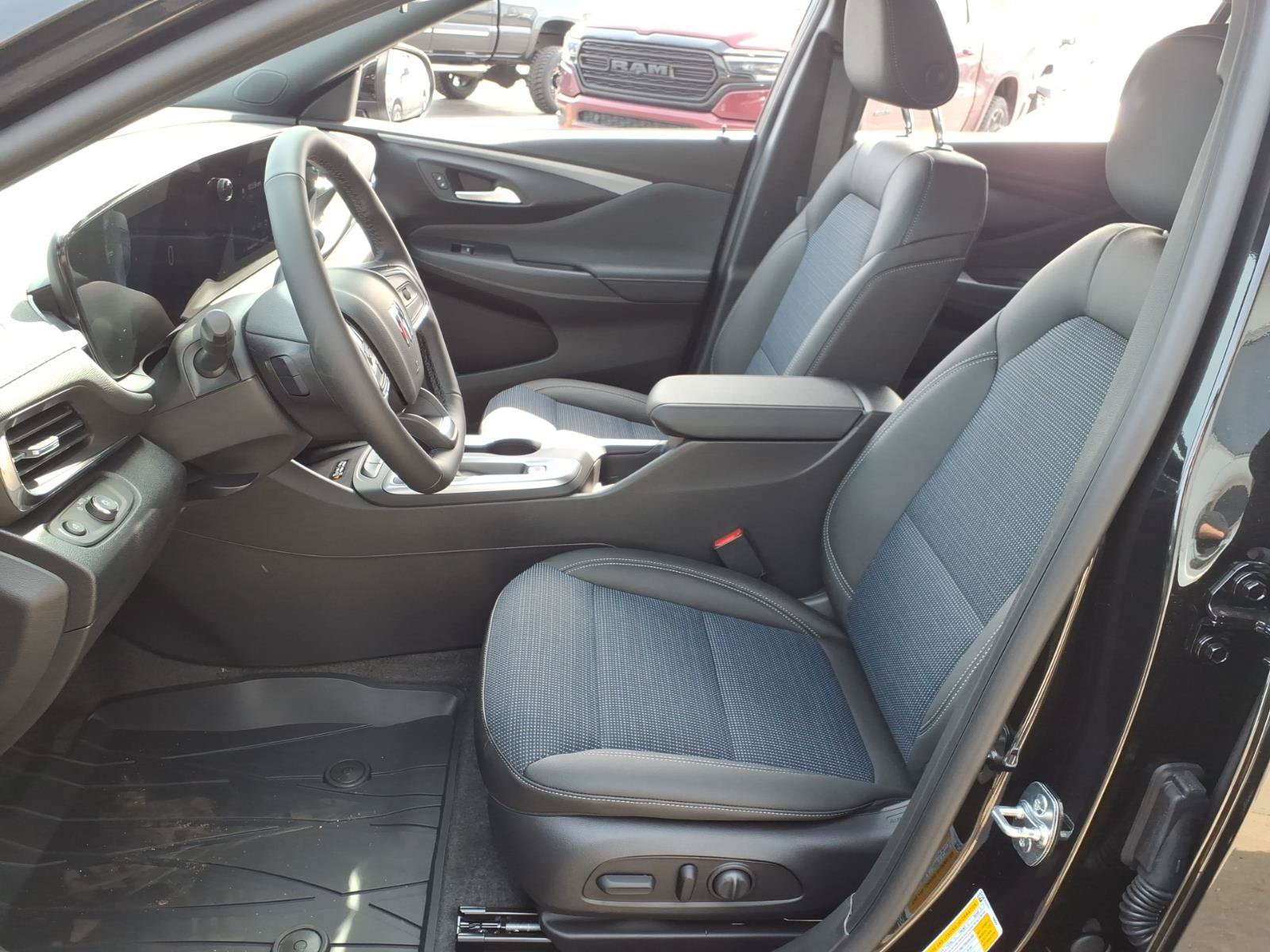 New 2026 Buick Envista Preferred w/ Convenience I Package FWD image 4