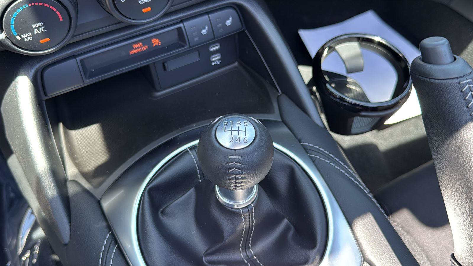 New 2026 MAZDA MX-5 Miata Club w/ Interior Package RWD image 19