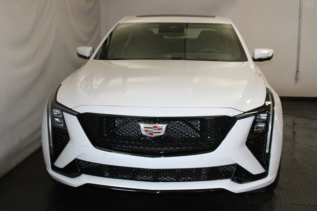 New 2026 Cadillac CT5 V image 3
