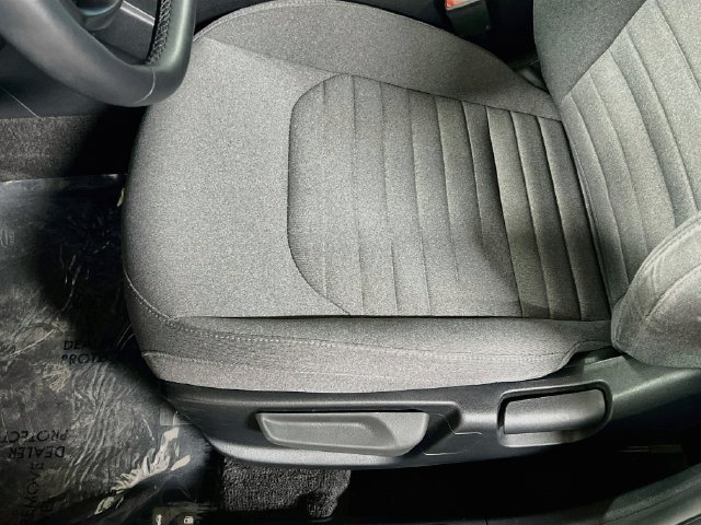 Certified 2025 Kia K4 EX FWD image 18
