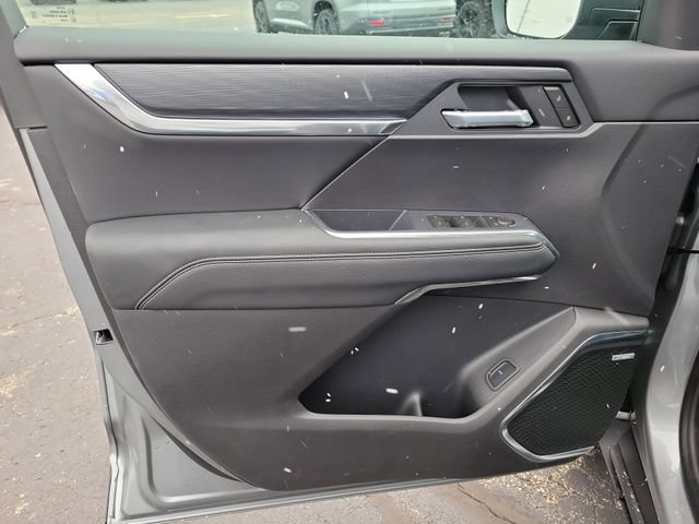 New 2026 GMC Acadia Elevation w/ Black Edition FWD image 20